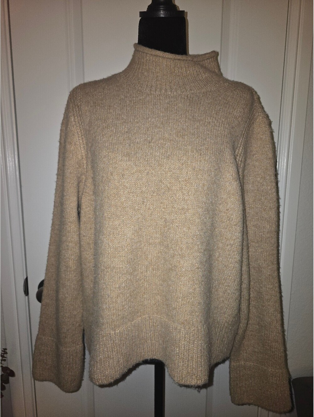 ON:34TH Beige Recycled Polyester Blend Sweater Size Large
